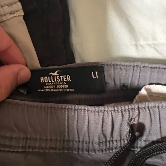 Hollister Black and Gray Jogger Pants - Picture 2 of 5